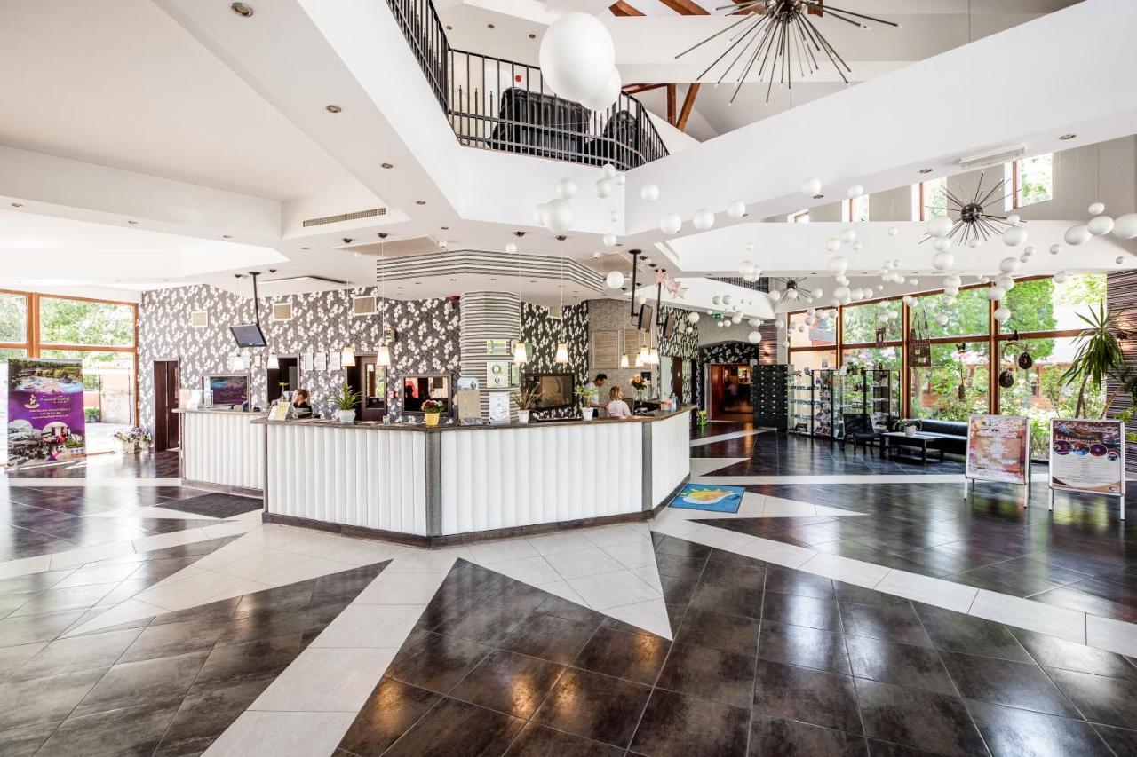 Session Hotel Ráckeve מראה חיצוני תמונה